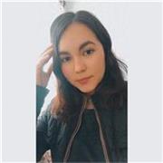Estudiante de enfermeria imparte clases a niños y jovenes de cualquier edad