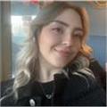 Her yaştan öğrenciye ders veren ingilizce öğretmeni