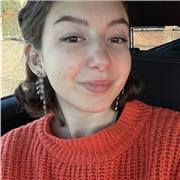 Sei alla ricerca di una persona che riesca ad aiutarti con i compiti di scuola? Direi di fare al caso tuo!