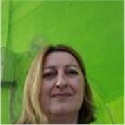 Profesora titulada en Sociología con un Máster Universitario sobre la Sociedad Digital, quiero ayudarte a superar tus objetivos.