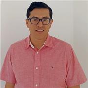 With over 10 years of experience, I specialize in guiding university students in GCSE chemistry and biology - online tutor