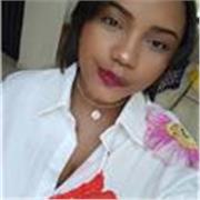 Licenciada en Lenguas Modernas con amplia experiencia en la enseñanza del idioma inglés en niños, adolescentes y adultos