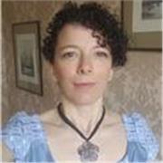 Learner-oriented multilingual teacher dedicated to fostering confidence, cultural understanding, and language fluency