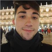 Me considero una persona trabajadora y abierta de mente, con capacidad de empatizar con cualquier problema. Estoy abierto a enseñar cualquier materia a cualquier estudiante