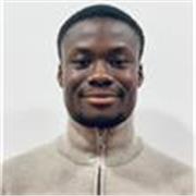 Étudiant titulaire d'une licence académique en linguistique anglaise.