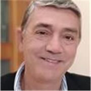 Profesor de música imparte clases a niños y adultos de piano, lenguaje musical y armonía (cualquier nivel).