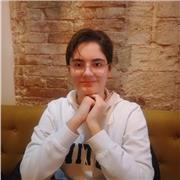 Estudiante de biotecnologia, con nivel C1 de inglés y experiencia amplia sobretodo en niños de primaria y adolescentes en la ESO.