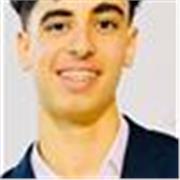 Soy estudiante y jugador que quiere compartir sus conocimientos de fútbol a niños y niñas.