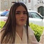 Bilingüe en inglés. Apta para todos los niveles.