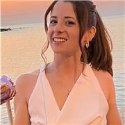 Laureata in Biotecnologie Mediche impartisce lezioni in Genetica, Fisiologia, Citologia, Istologia, Biologia Molecolare