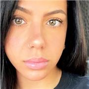 Cerchi un insegnante divertente, motivante e paziente? Faccio al caso tuo, non ci si annoia mai e si impara molto facilmente!