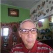 Profesional del area economico administrativa con experiencia en empresas comerciales y de servicio