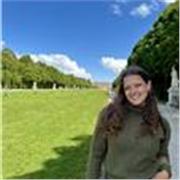 Profesional de ciencia con vocación educativa y de servicio 