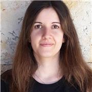 Profesora particular imparte clases a todas las edades