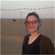 Qualified English tutor pursuing a PhD in Archaeology, offering engaging online English lessons to non-native speakers.
