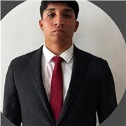 Profesor de inglés A1 hasta B2 , actualmente estudiante de derecho