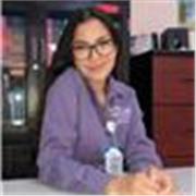 Maestra de inglés nativa, con 6 años de experiencia dando clases a cualquier edad! Licenciada en educación