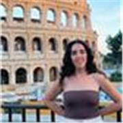 Mujer con experiencia demostrable imparte clases particulares a jóvenes de la ESO y Bachillerato de Historia e Historia del Arte. 