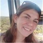 Psicóloga general sanitaria. Más de diez años de experiencia en la práctica clínica. 