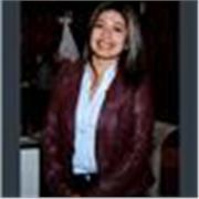 Maestra de administración pública y derecho