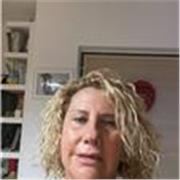Diplomata in magistrali offre ripetizioni di italiano a stranieri