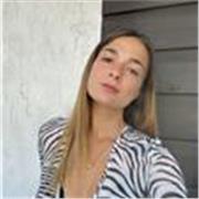 Insegnante di comunicazione per ragazzi delle superiori