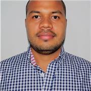 Profesor de fisica y matematicas con la mayor disposición para transmitir el conocimiento adquirido con años de experiencia en el campo