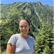 Soy graduado en Geología, responsable y paciente. Doy clases de ciencias, física y química a niños y adolescentes.