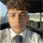 Diplomato al liceo scientifico con un’ottima valutazione . Laureando in scienze politiche e delle relazioni internazionali. Molto preparato in storia