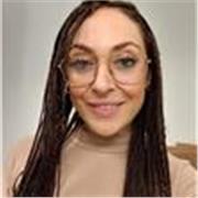 Ciao a tutti, mi chiamo Chiara e sono un'appassionata di lingue e culture straniere