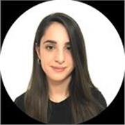 Laureata in Lettere e Digital Humanities (Informatica LM-43), impartisco lezioni di italiano, inglese e sviluppo web