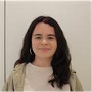 Estudiante de periodismo con un C1 de título en inglés, dispuesta a dar clases a quien lo necesite. 