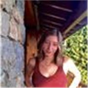 Profesora de inglés que cuenta con el diploma del C1, el diploma bilingüe, y el diploma del programa de bachillerato internacional