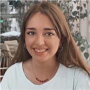 ¡Hola! Soy Andrea, graduada en Filología Hispánica y estudiante del máster de profesorado. Si necesitas ayuda con Lengua y Literatura, ponte en contacto conmigo 😀