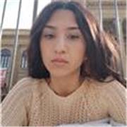 Sono una studentessa universitaria disponibile a dare ripetizioni in materie umanistiche