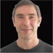 Formador en Inteligencia artificial, desde primeros pasos con la IA, hasta automatización de tareas con agentes IA.