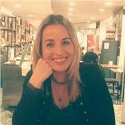 Doy clases particulares de ESO, preparación de EBAU y nivel universitario. También imparto clases de español a extranjeros