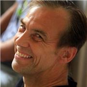 Coach and mentor with 30 years experience helping people find their purpose and see clearly how to achieve their goals