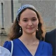 Etudiante en psychologie à Lyon proposant de l'aide aux devoirs et des cours de français et anglais jusqu'au lycée