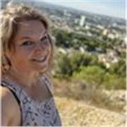 Professeur spécialisée pour les élèves  en difficulté scolaire, je sais m'adapter à tout public pour répondre à  vos besoins.