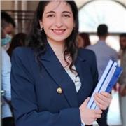 Insegnante nel settore umanistico (greco, latino, italiano, storia e geografia)