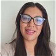 Profesor con experiencia en clases de español y habilidad verbal para alumnos de secundaria