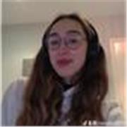 Profesora de Inglés. 3 años dando clases particulares y ayudando a quien quiera a mejorar su nivel de Inglés 