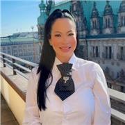 Fremdsprachentrainerin für Deutsch und Spanisch aller Altersgruppen. Aus Hamburg