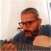 Gittarlehrer, Kinder und Jugendliche und Erwachsene.classic und accoustic gittare