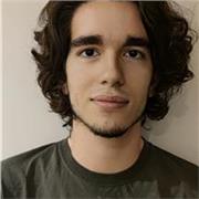 Doy clases de inglés a quien lo necesite, especialmente a estudiantes más jóvenes