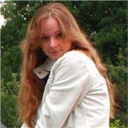 PhD in languages, experienced teacher with additional master in psychology and coaching. Start speaking English!
