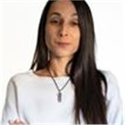 Periodista con 8 años de experiencia, especializada en Lengua, Comunicación Social e Intercultural y Contenidos Digitales.