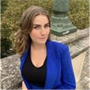 Étudiante en Master de Droit notarial - Spécialisé Droit 