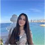 Soy una persona responsable y paciente, con especial interés en ayudar a niños a entender mejor sus clases.